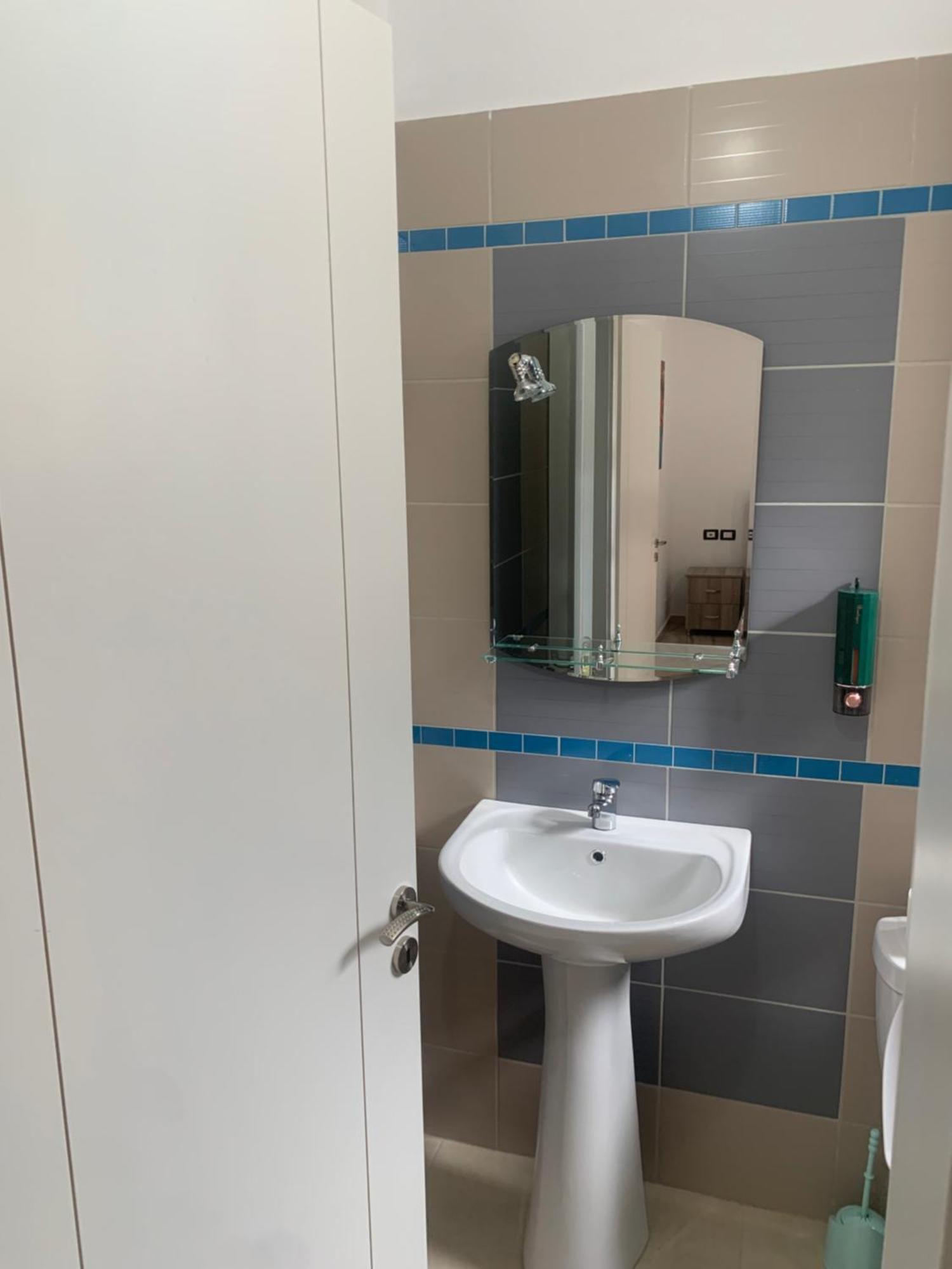 Adriatik Apartaments Sarandë Exteriör bild