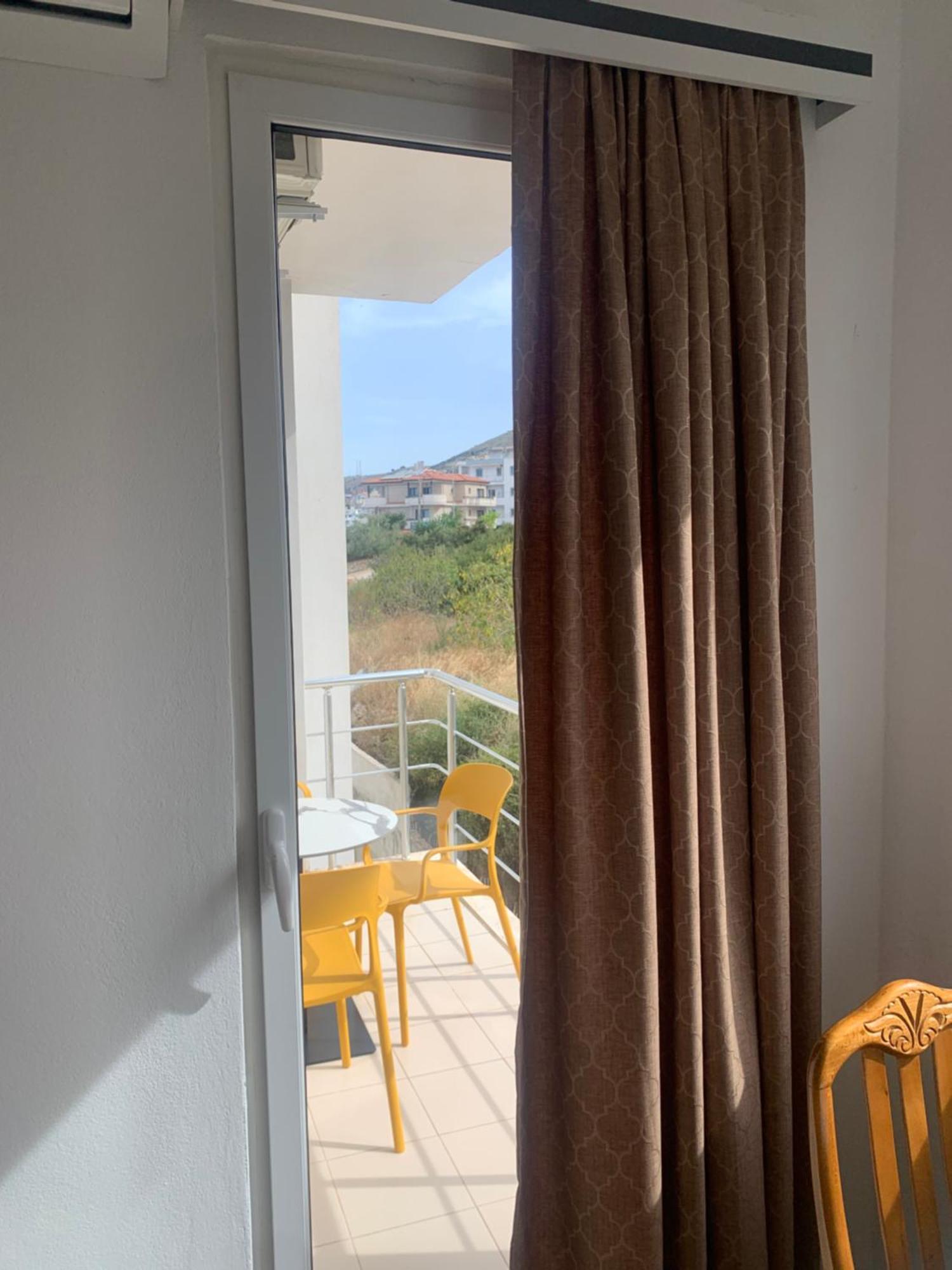 Adriatik Apartaments Sarandë Exteriör bild