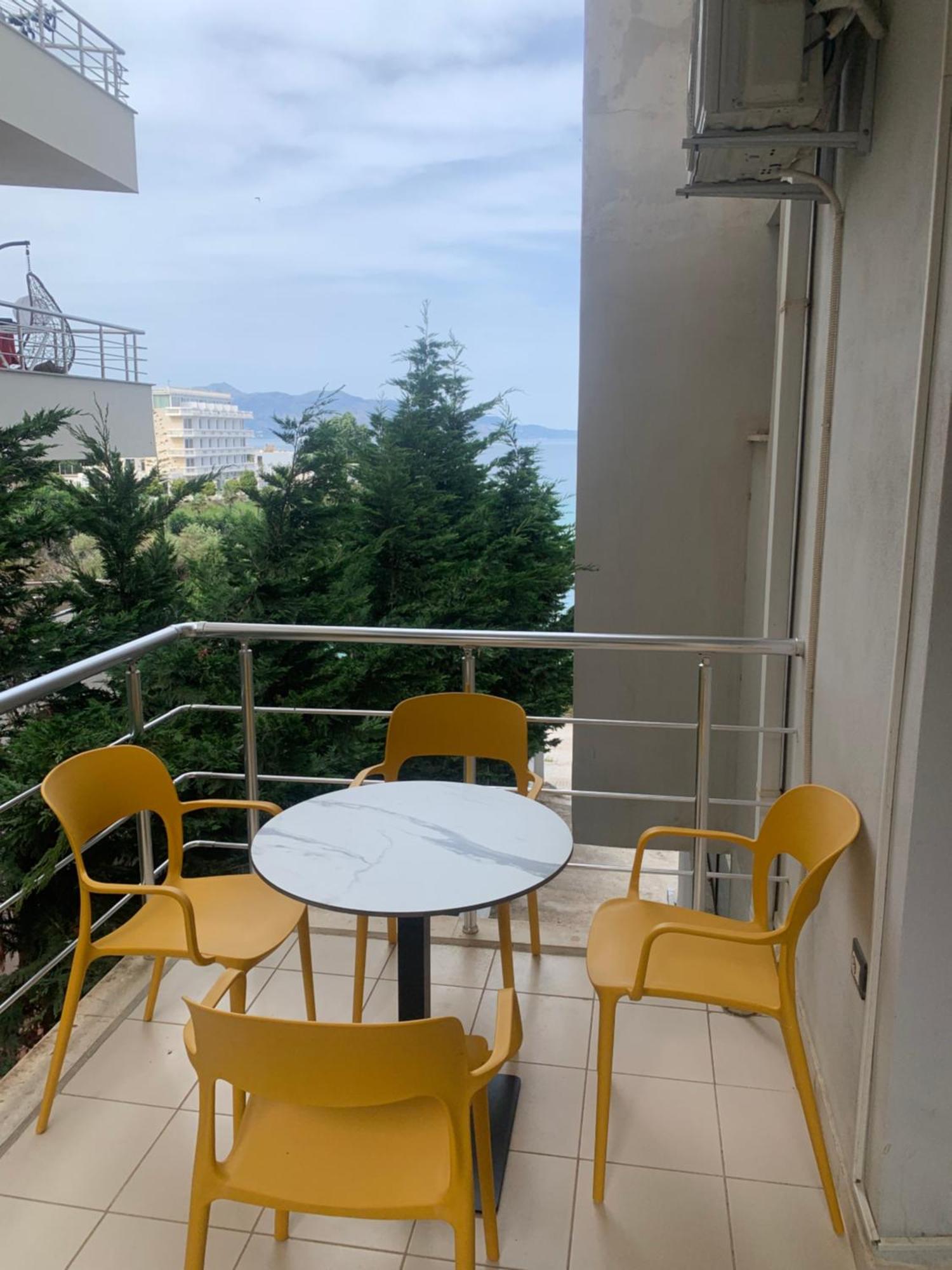 Adriatik Apartaments Sarandë Exteriör bild
